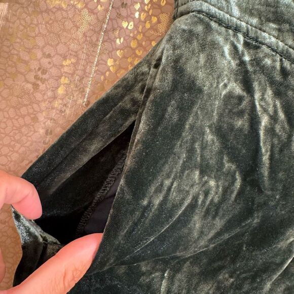Madewell Smoky Spruce Green Velvet Huston Pull-On Crop Pants M NWT - Picture 5 of 11